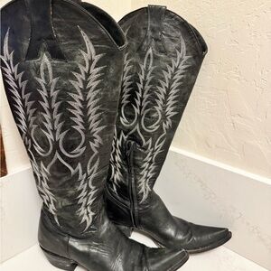 Old Gringo Black Embroidered Cowboy Boots